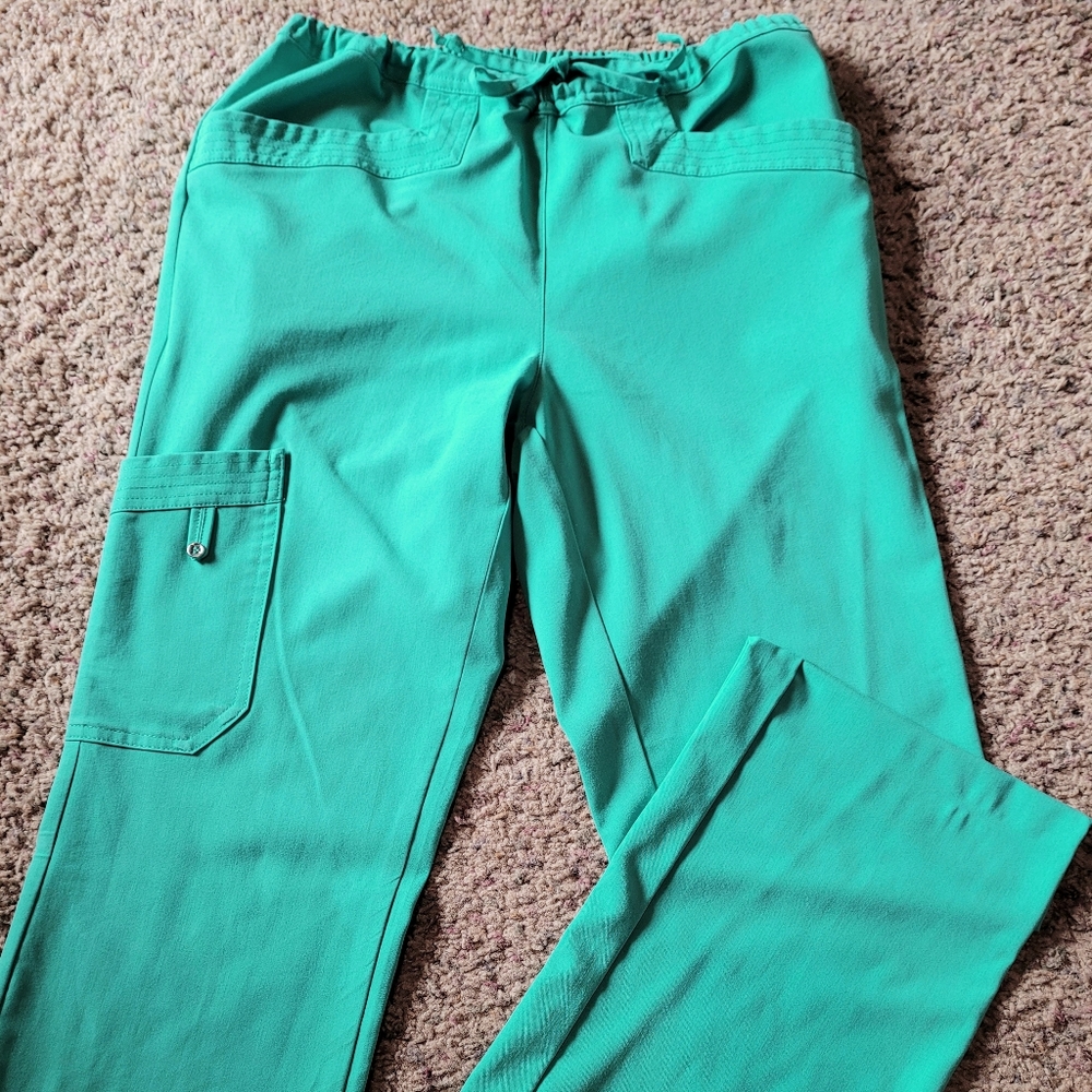 Grey's Anatomy Signature Cargo Scrub Pant